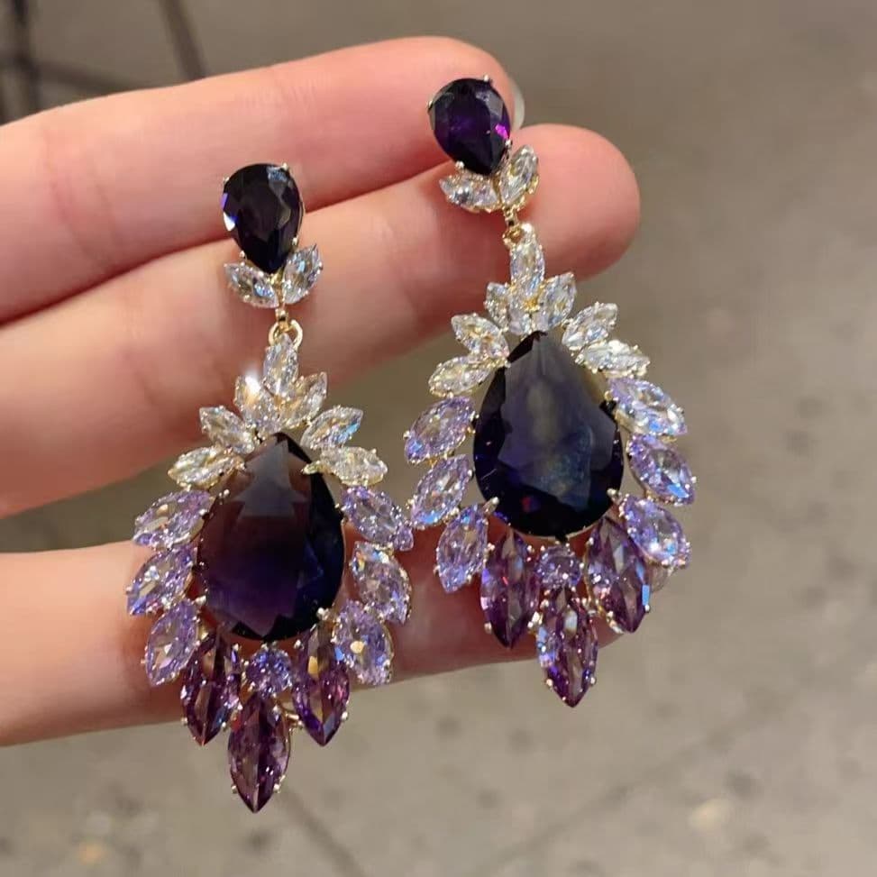 2026 New Long Earrings With Retro Hong Kong Vibe And Geometric Shape. Elegant, Distinctive And Easy To Match All Outfits. 5