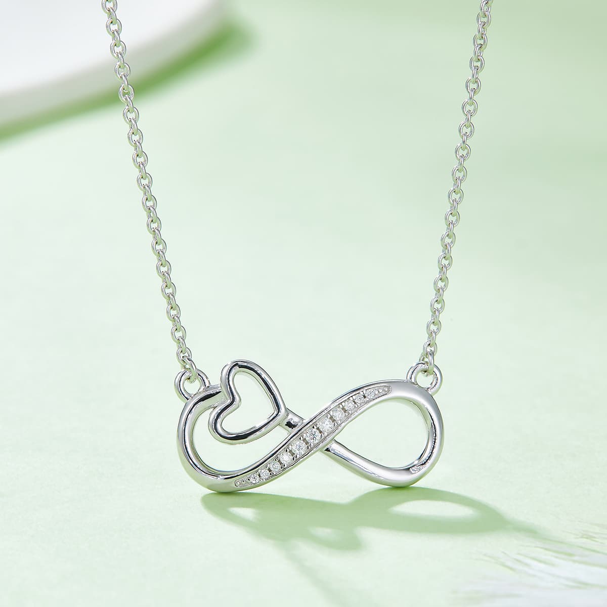 3.7g S925 Sterling Silver 11 Stone Moissanite Infinity Heart Necklace 45cm  Platinum Plated Pendant With GRA, Romantic Jewelry Gift Box Set For Women