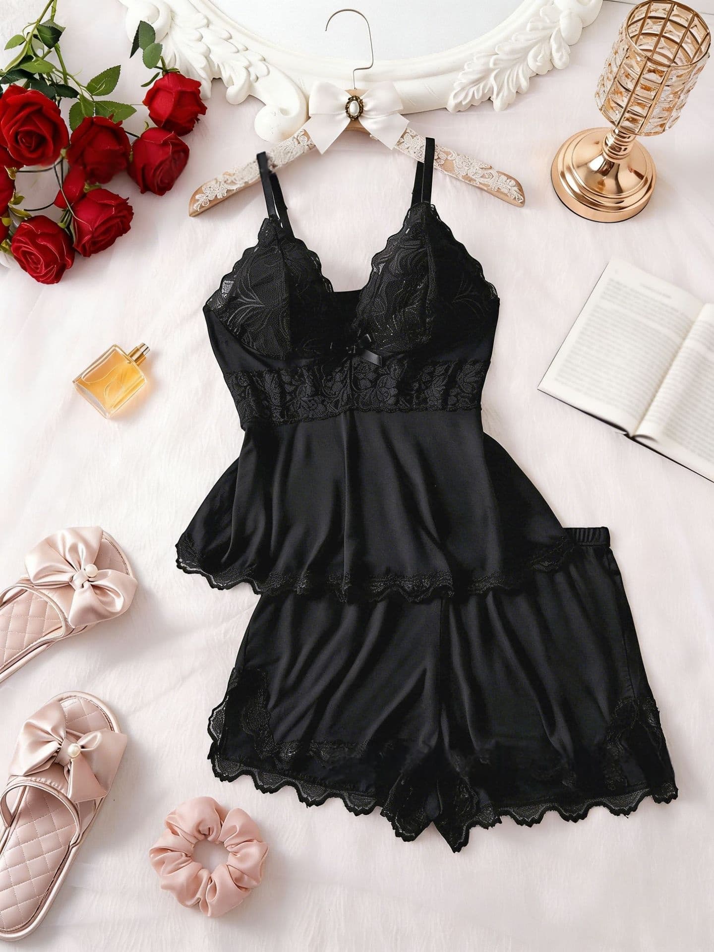 Lace-trimmed Camisole Loungewear Casual 2-piece Set For Women