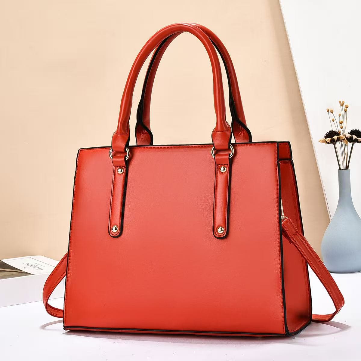 Womens New High-end Large-capacity Fashionable Crossbody Shoulder Bag