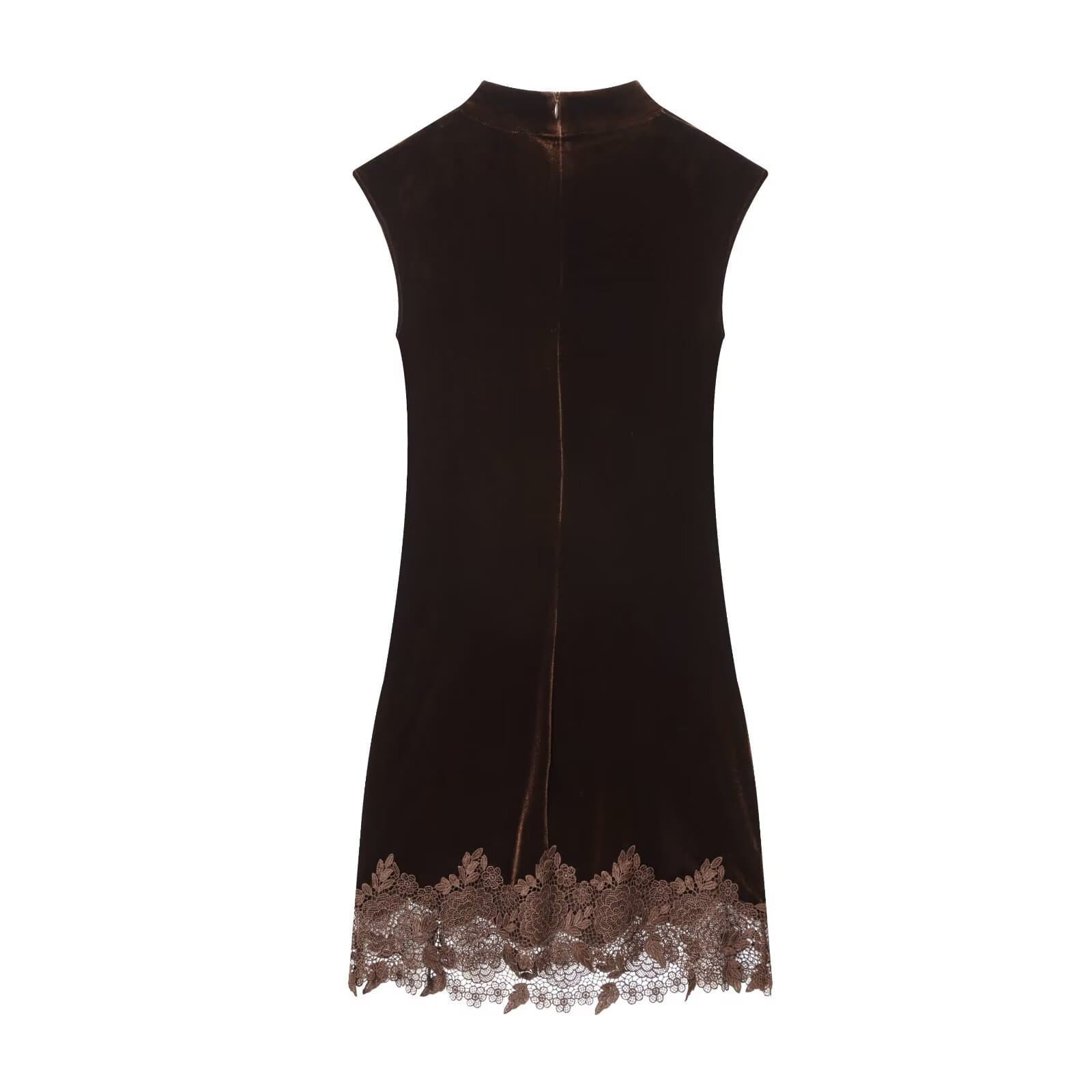 Fashionable Womens Lace Velvet Dress With A High Waist