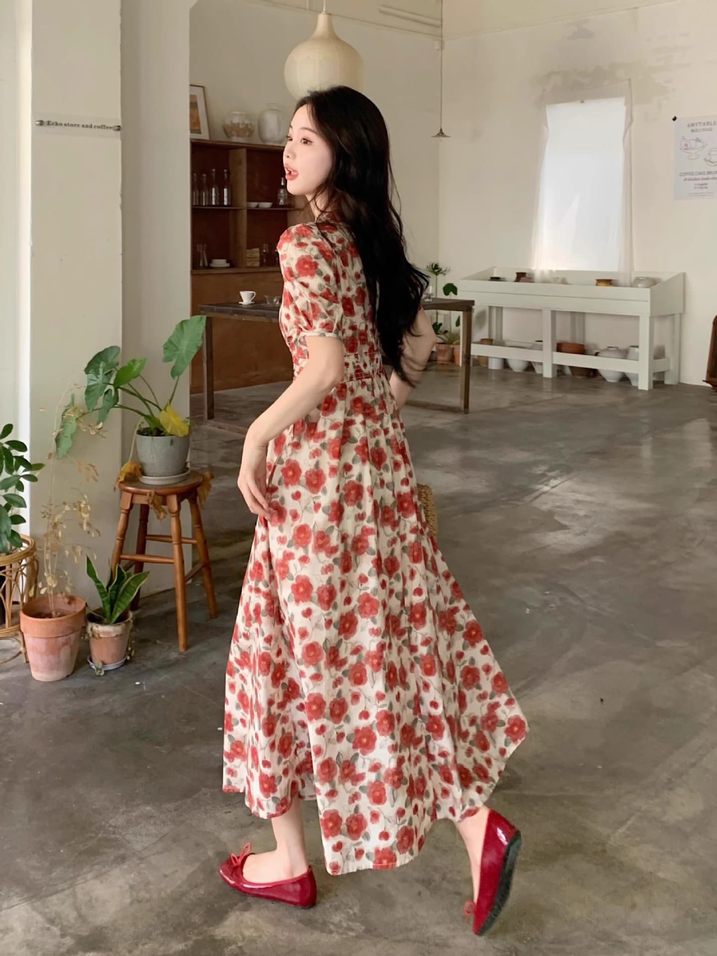 French-style Vintage Red V-neck Floral-print Dress For WomenSummer