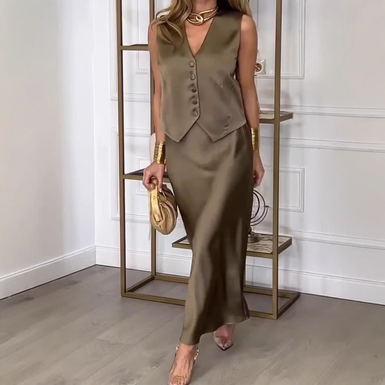 Trendy Sleeveless Top And Skirt Set 2