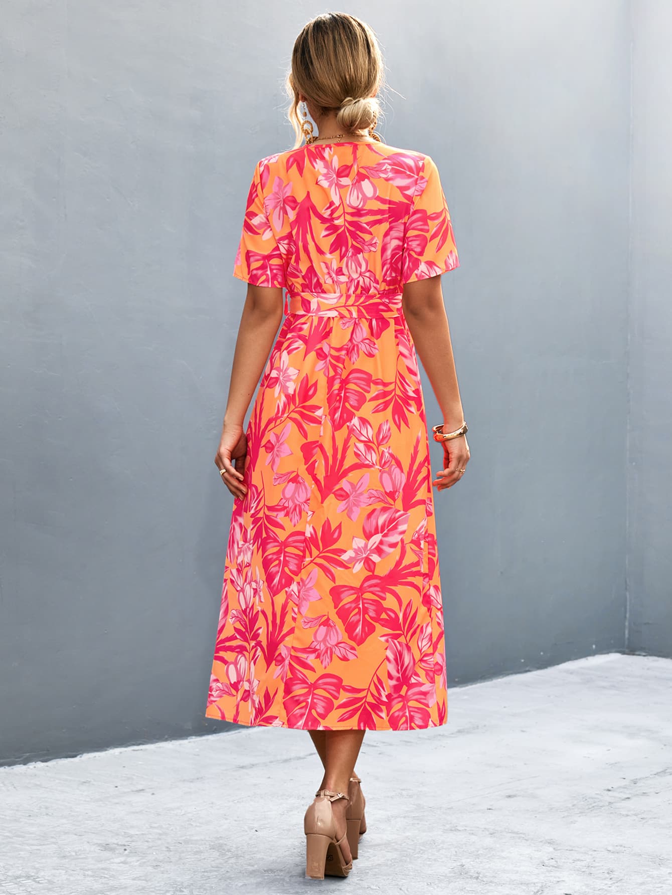 European And American Womens Cross-printed Dress 3