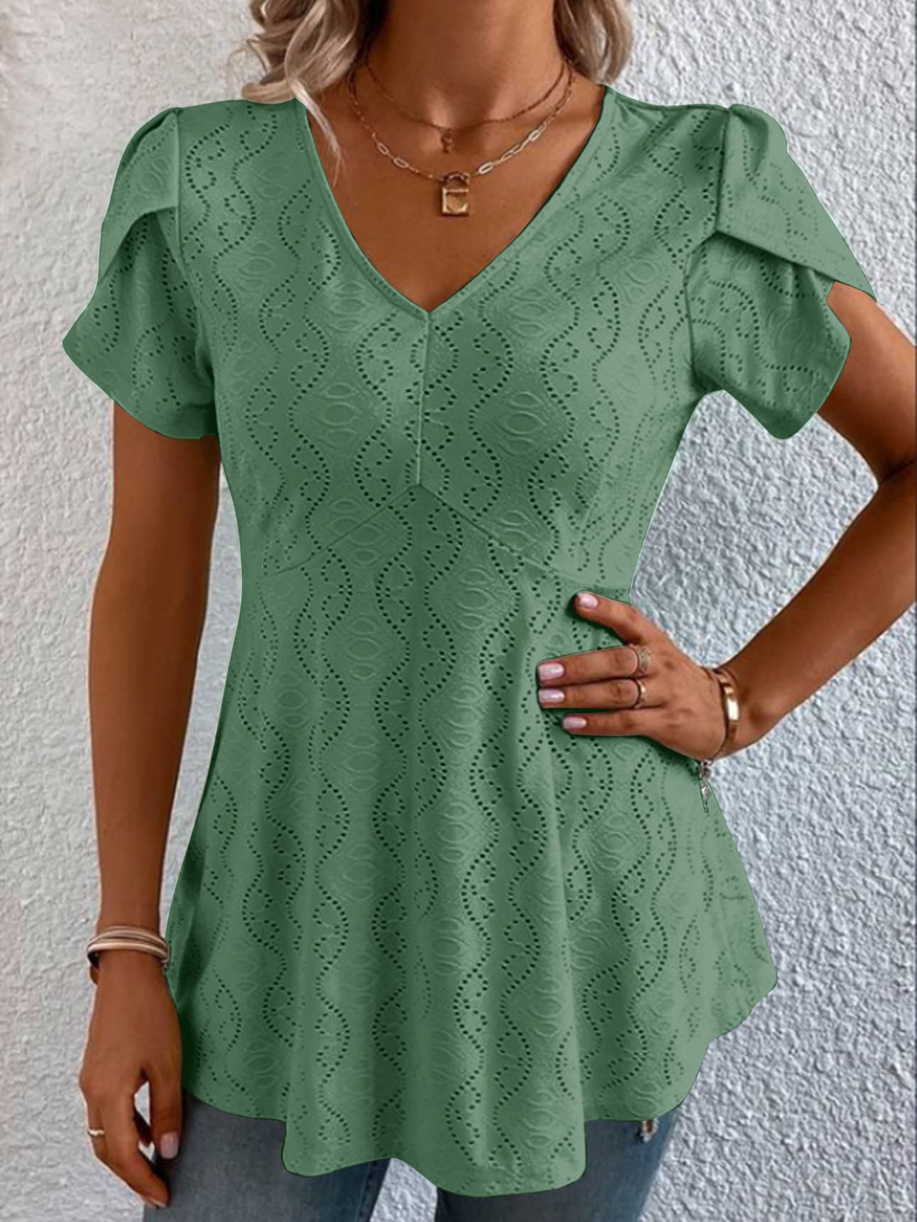 Solid-color V-neck Flutter-sleeve Casual 3