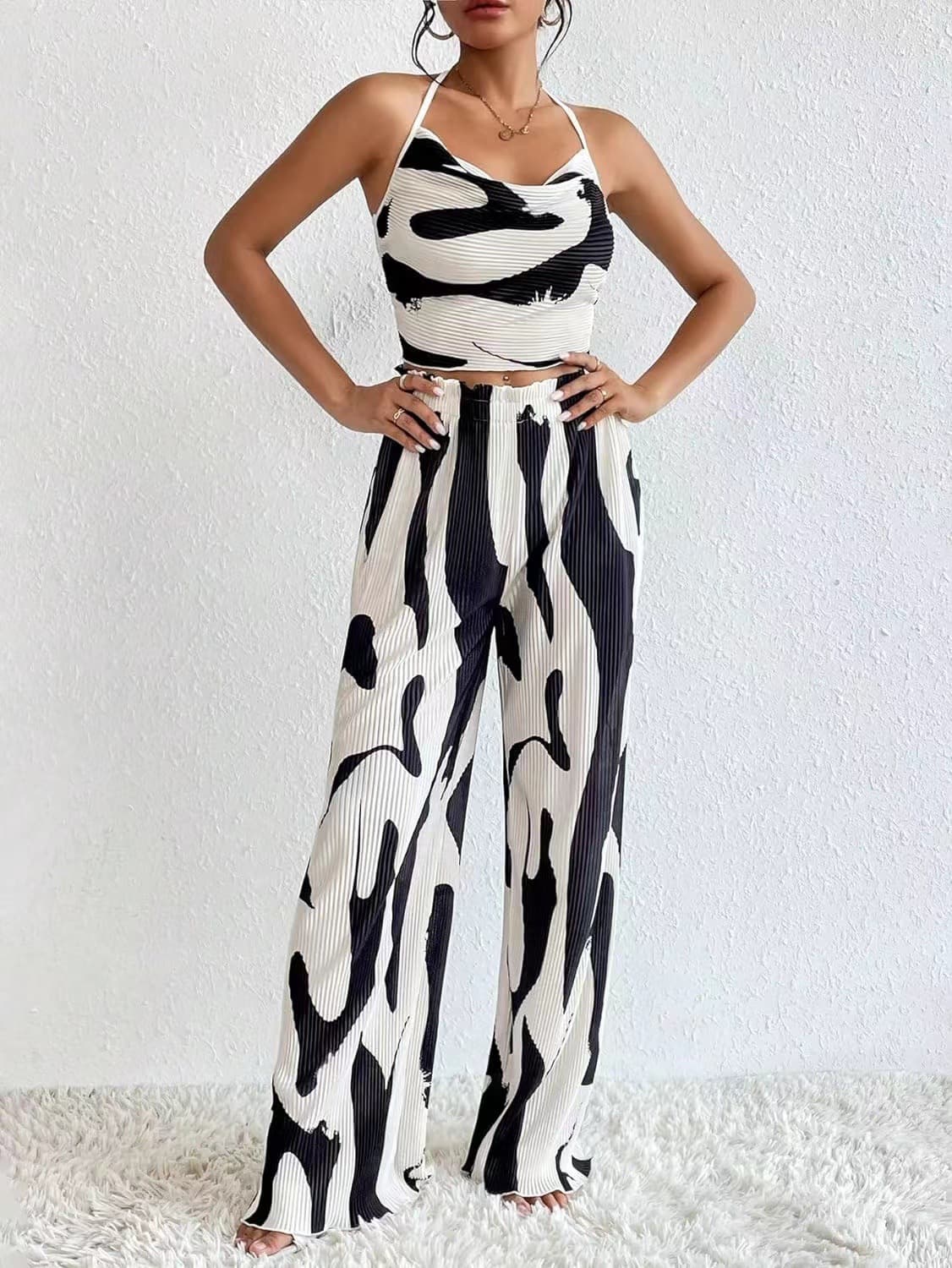 Large-Check Print Halterneck Wide-Leg Pants Casual Set 2