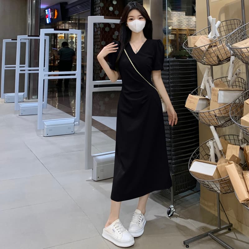 Summer New Arrival Pleated Design Slimming Dress 3