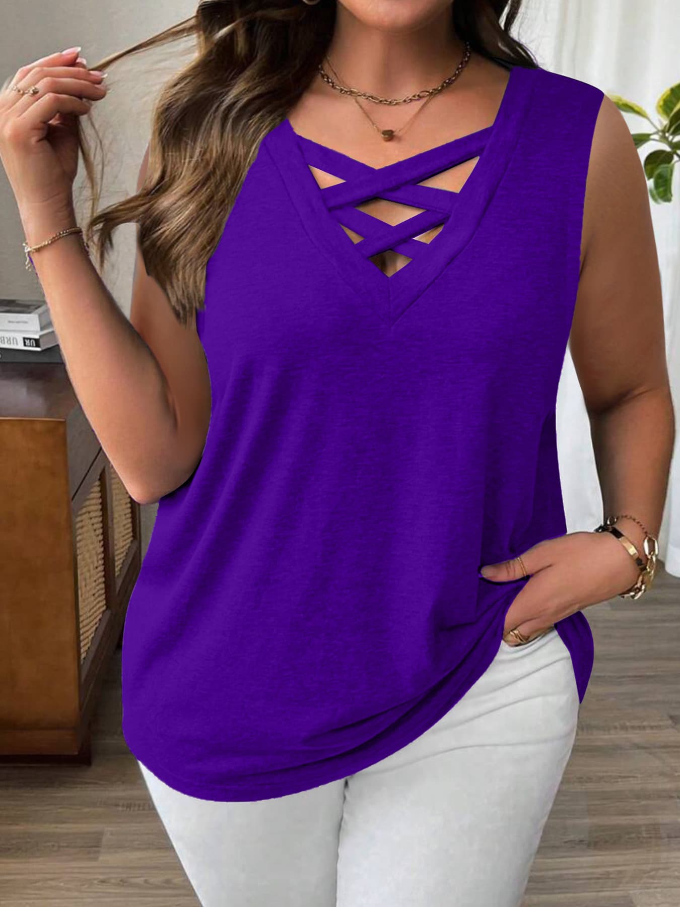 Simple And Elegant T-shirt Arrival V-neck Versatile 11