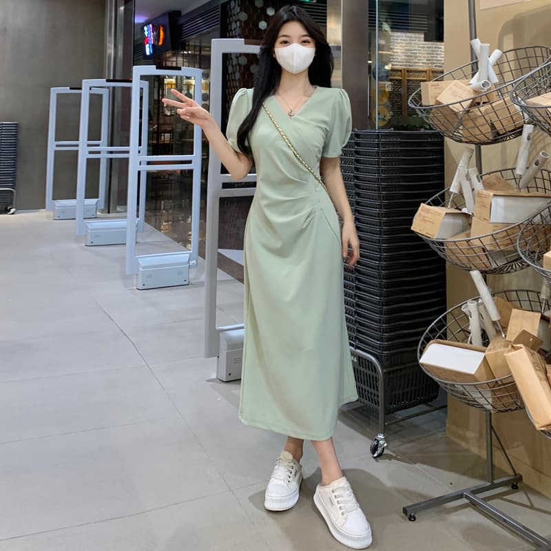 Summer New Arrival Pleated Design Slimming Dress 2