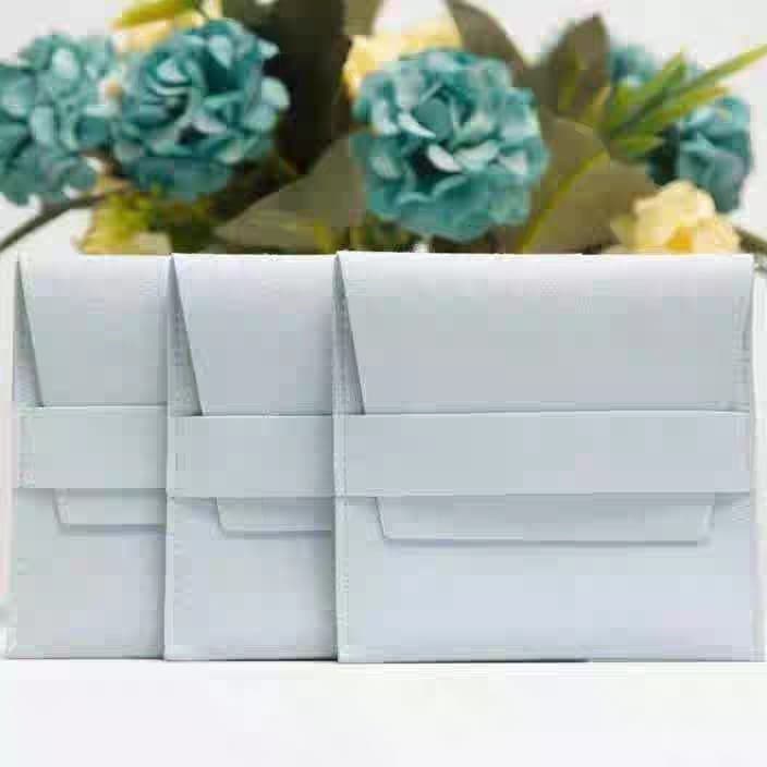 Microfiber Velvet Jewelry Storage Pouch 3