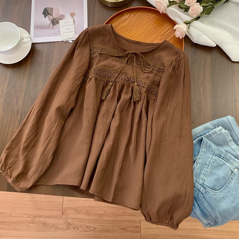 Sweet Designer-style Hollow-out Tassel-lace-up Round-neck Blouse 2